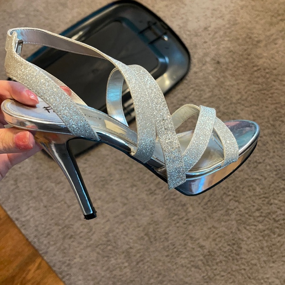 Heels size 7.5